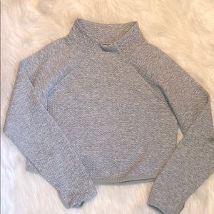 turtle neck crop top
